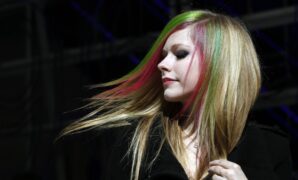 Avril Lavigne walked so today's influencer tourists could Mario Kart
