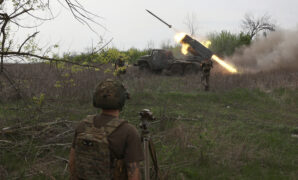 Ukrainian troops fire GRAD MLRS near Kupyansk