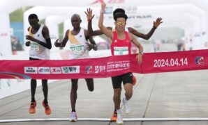 八百長疑惑の北京マラソン、優勝した中国選手の記録を取り消しへ