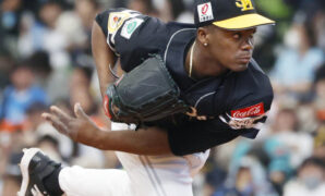 Hawks' Livan Moinelo uses Japan's lessons to reach next level