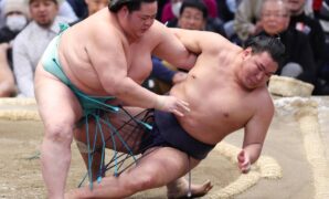 Love of family behind return of historic sumo ring name