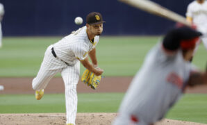 Padres' Yu Darvish blanks Reds over 5 innings for 1st win